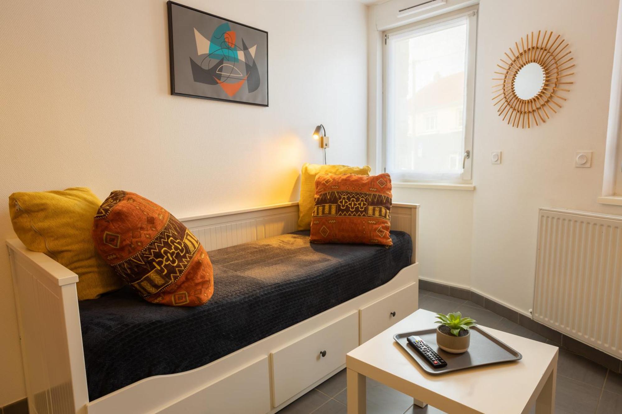 Studio Premium Arrivee Autonome 24S24H Troyes Buitenkant foto